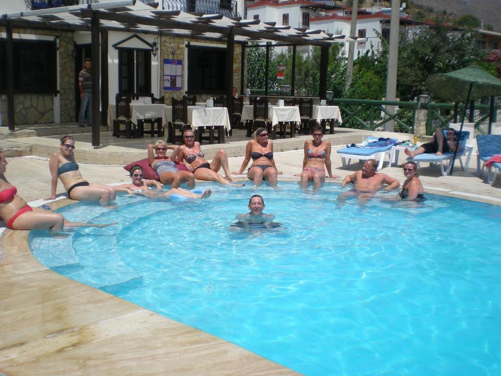 Sunny Garden Nilufer Hotel Turgutreis Zewnętrze zdjęcie