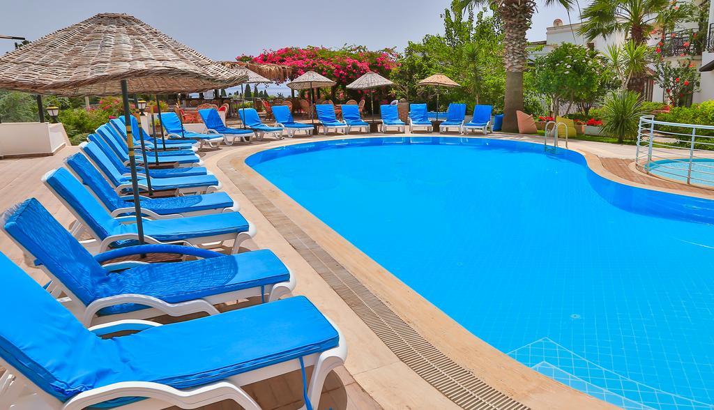 Sunny Garden Nilufer Hotel Turgutreis Zewnętrze zdjęcie