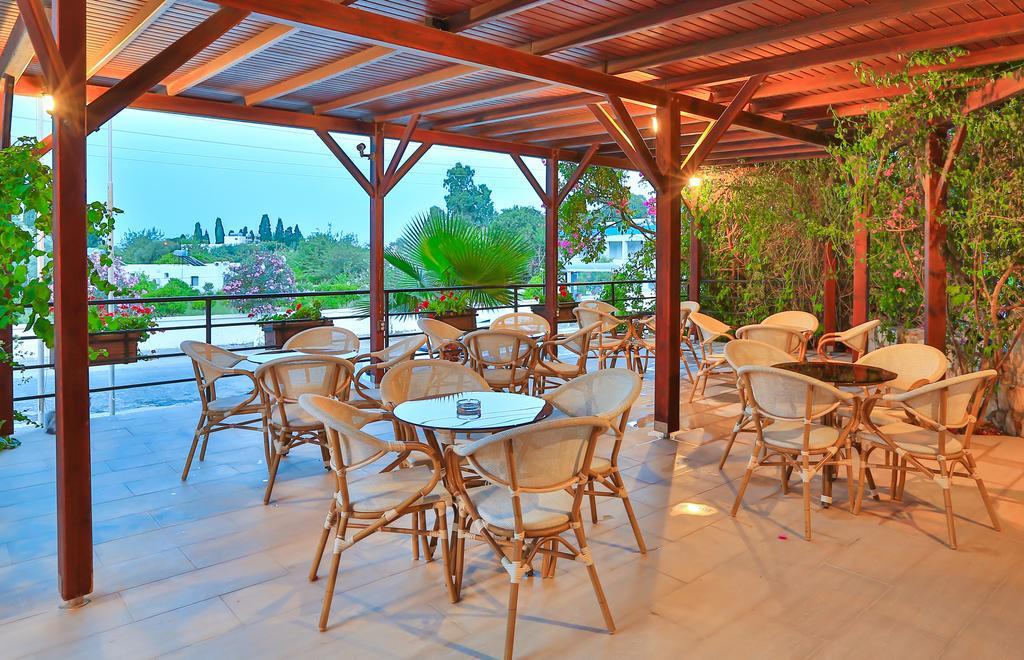 Sunny Garden Nilufer Hotel Turgutreis Zewnętrze zdjęcie
