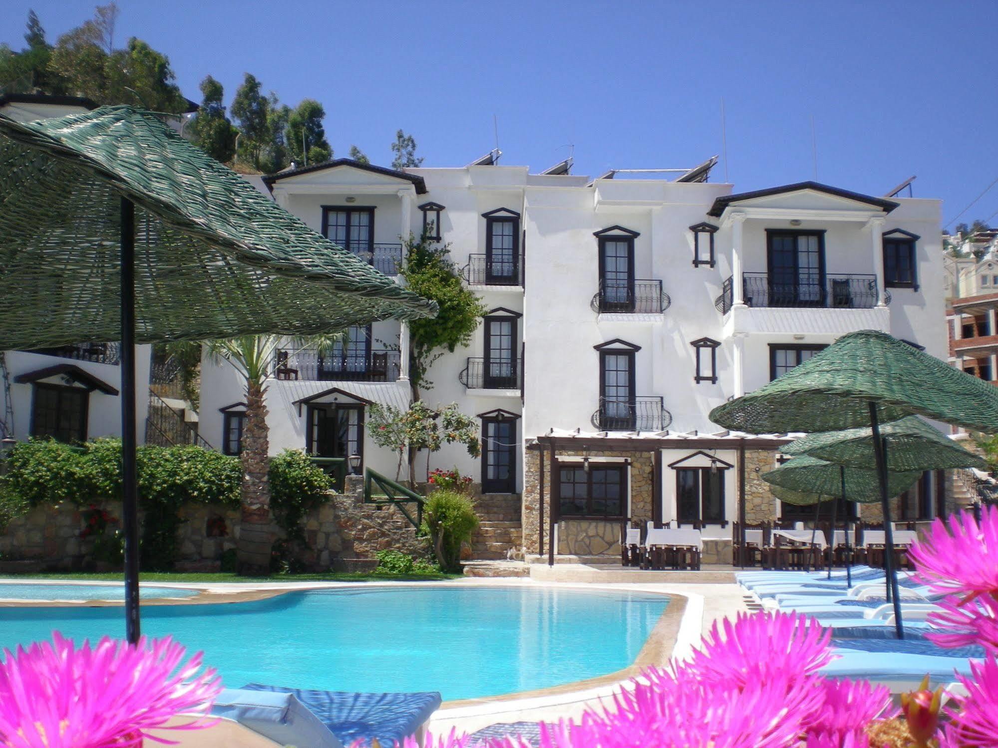 Sunny Garden Nilufer Hotel Turgutreis Zewnętrze zdjęcie